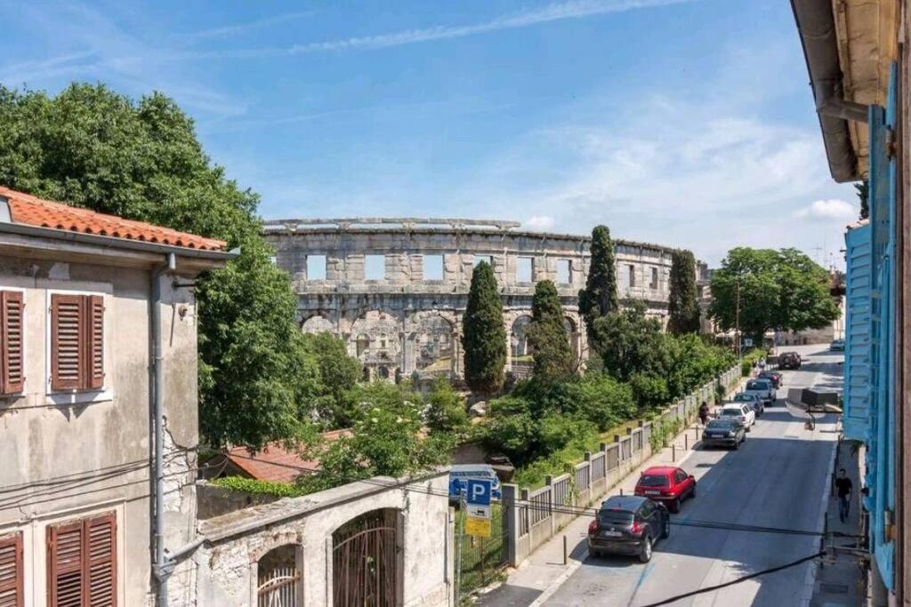 Arena View From The Apartment Pula Exterior foto